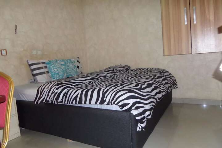 Room 5 of 35