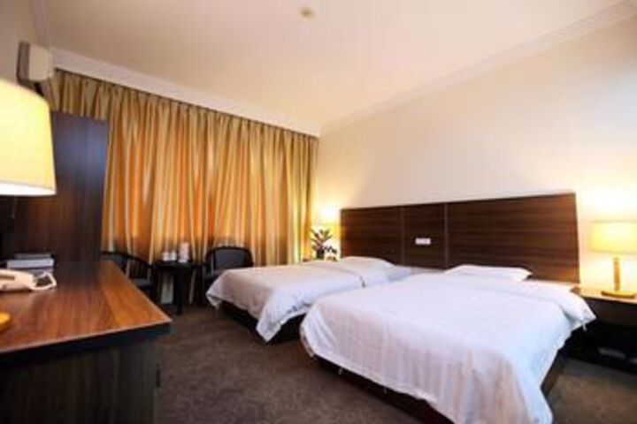 Room 52 of 84