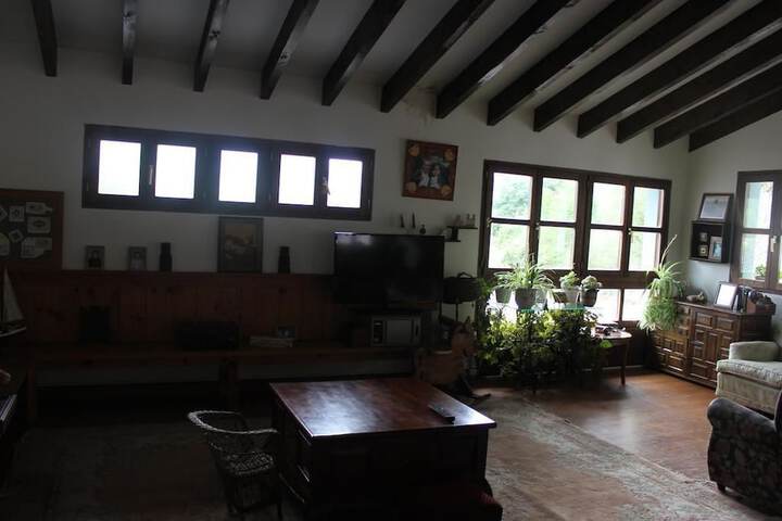 Room 14 of 20