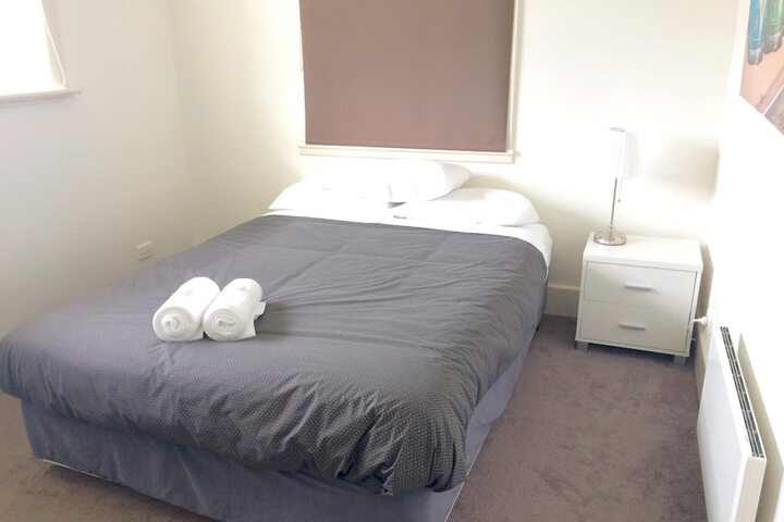 Room 21 of 34