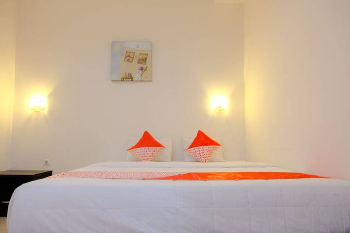 Room 10 of 30