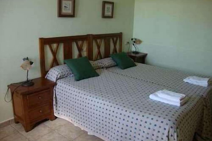 Room 9 of 49
