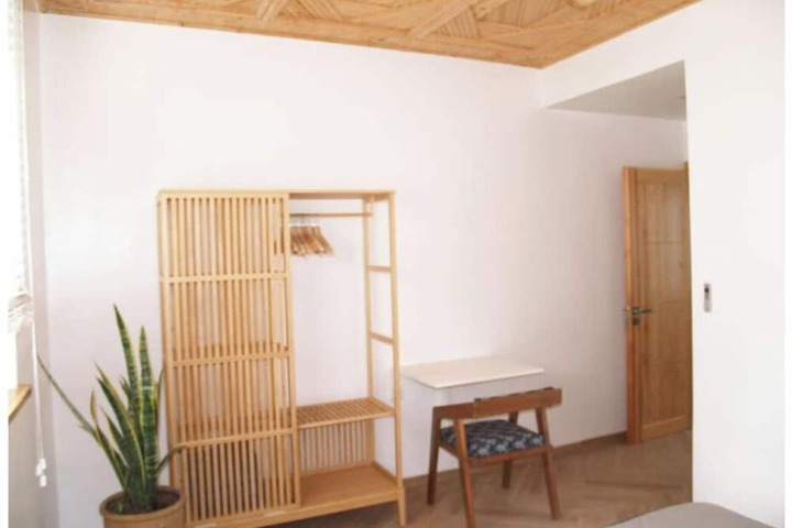 Room 14 of 89