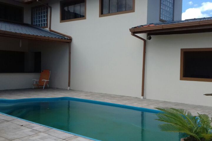 Pool 2 of 11