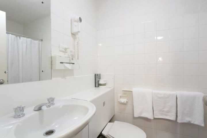 Room 44 of 52