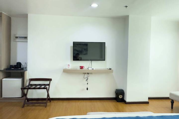 Room 15 of 46