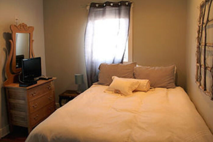 Room 25 of 40