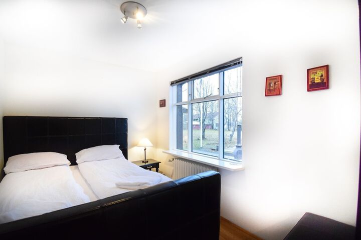 Room 5 of 34