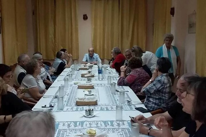Dining 52 of 83