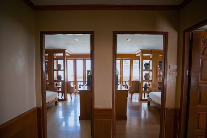 Room 7 of 67