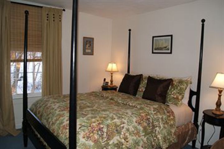 Room 11 of 29