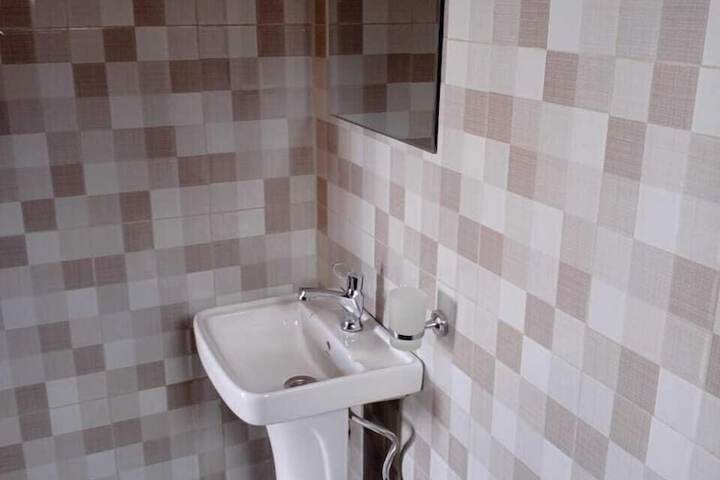Room 12 of 13
