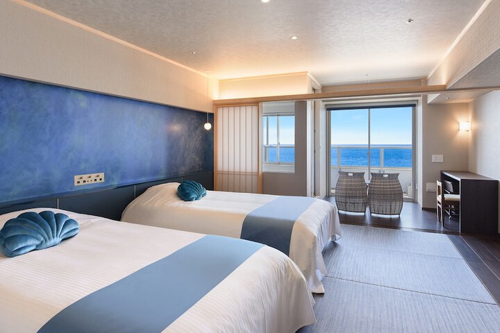 Room 21 of 122