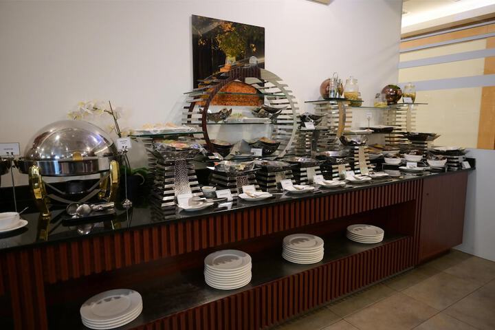 Dining 113 of 129