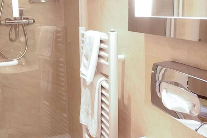 Bathroom Photo