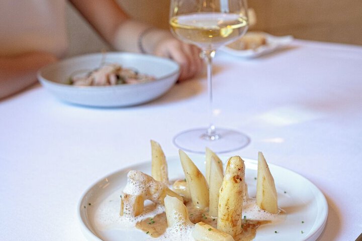 Dining 60 of 117