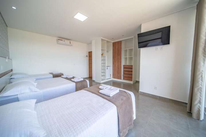 Room 6 of 47