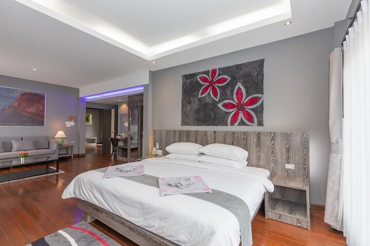 Room 19 of 75