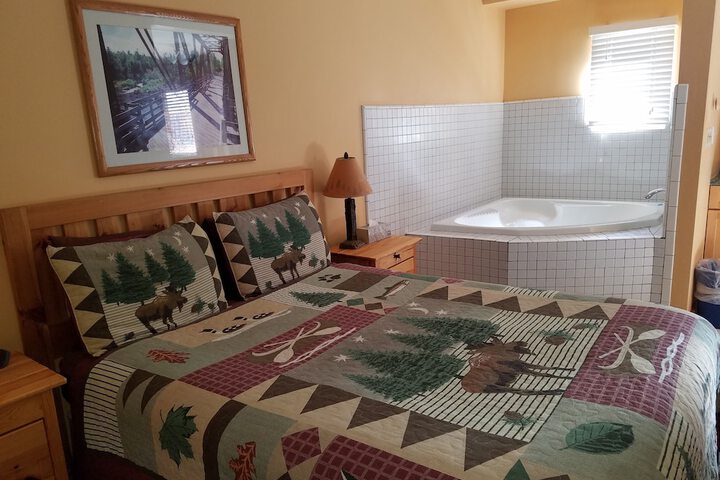 Room 6 of 66