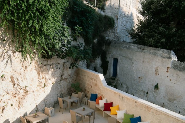 Terrace/Patio 72 of 74