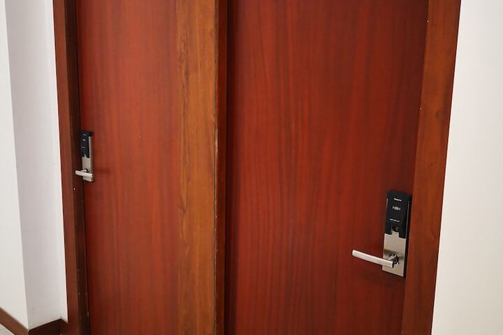 Ballroom/Hall 37 of 43