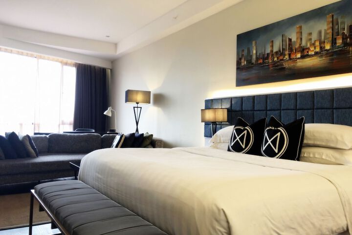Room 8 of 44