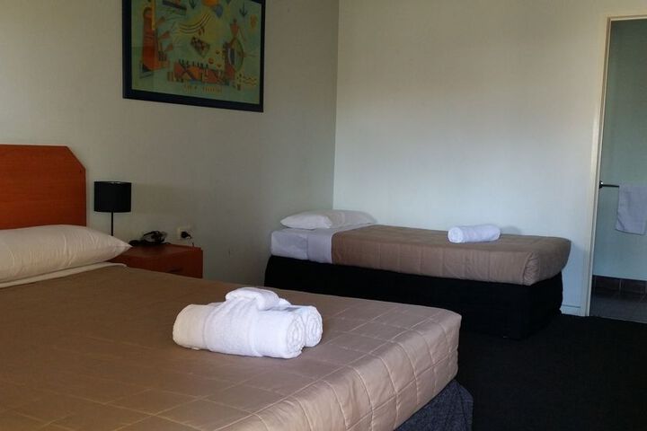 Room 8 of 29