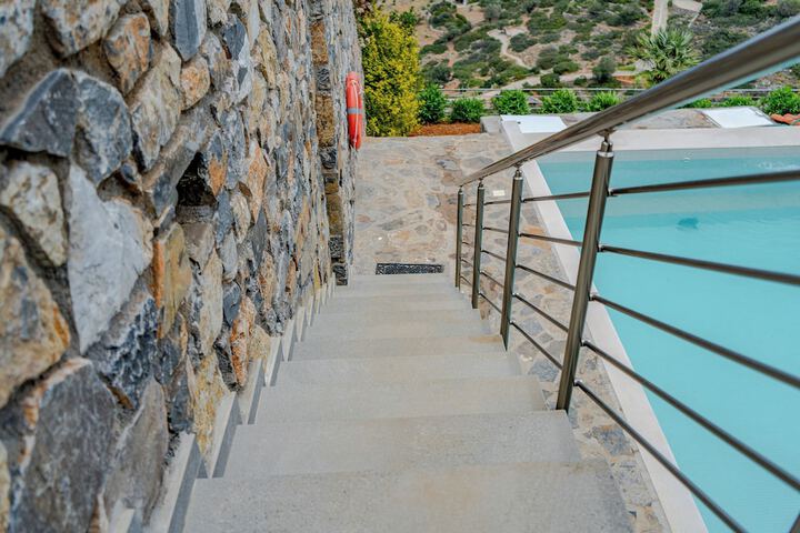 Pool 67 of 137