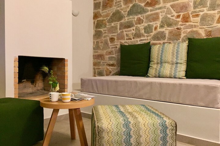 Room 34 of 98