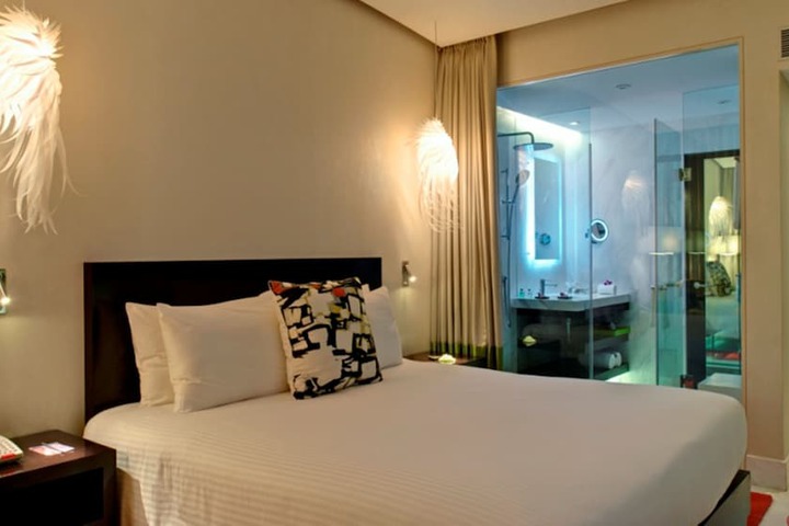 Room 3 of 84