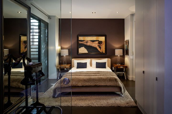 Room 16 of 119