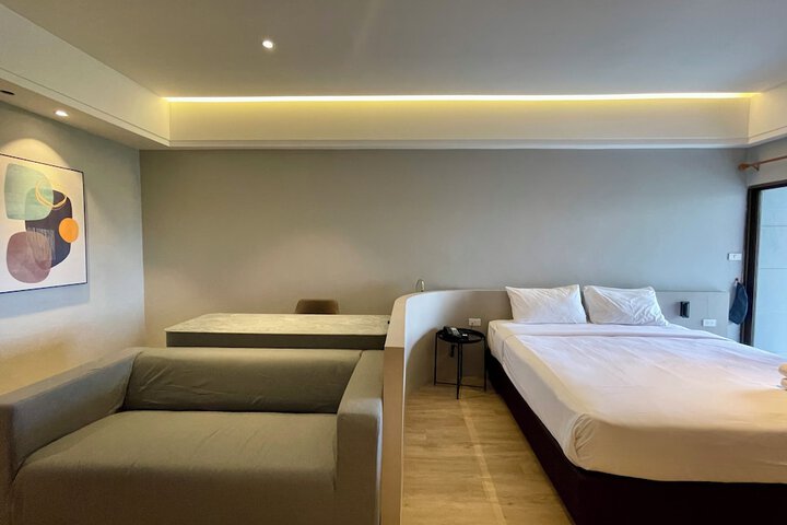 Room 49 of 186