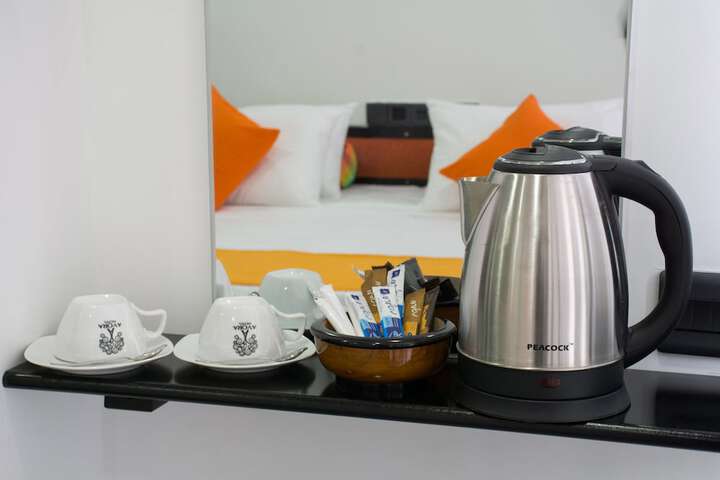 Breakfast/Coffee Service 27 of 47