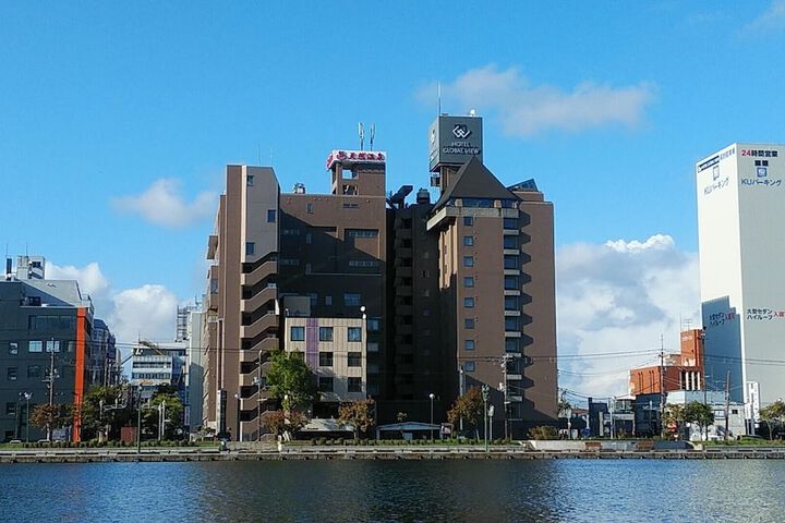 Hotel 143 of 152