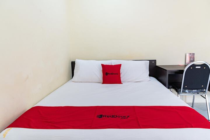 Photo of RedDoorz Syariah near Jalan a Yani KM 8 Citraland