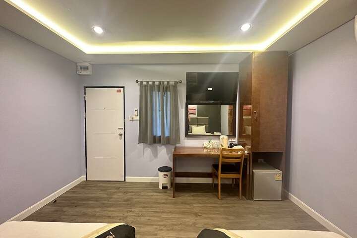 Room 22 of 46