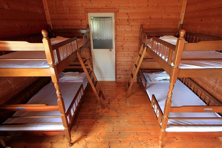 Room 3 of 25