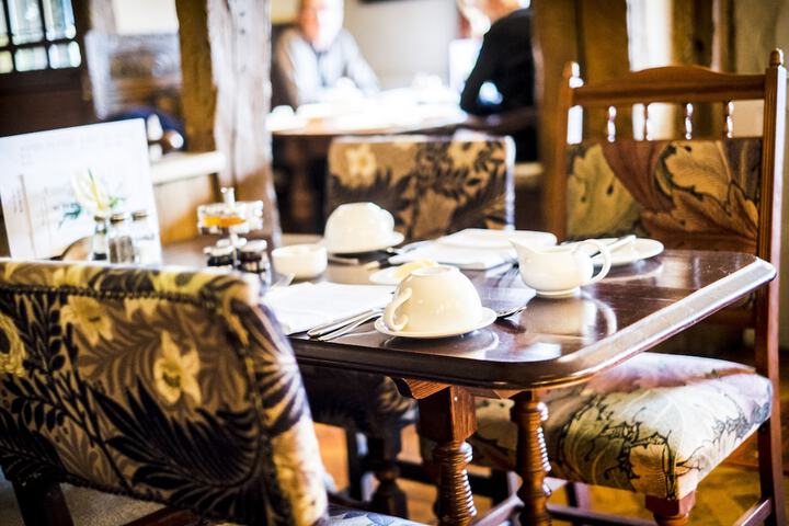 Breakfast/Coffee Service 76 of 116
