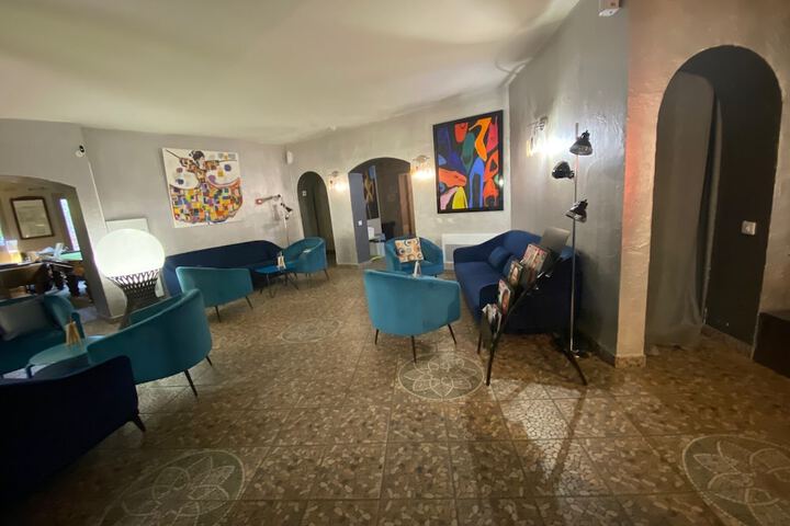 Room 15 of 71