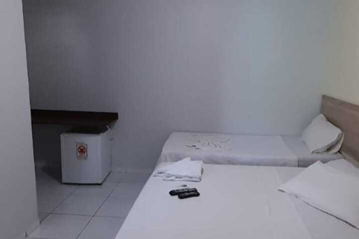 Room 17 of 60