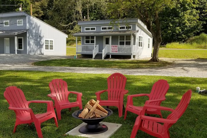 Photo of Sunset Cottages and Motel