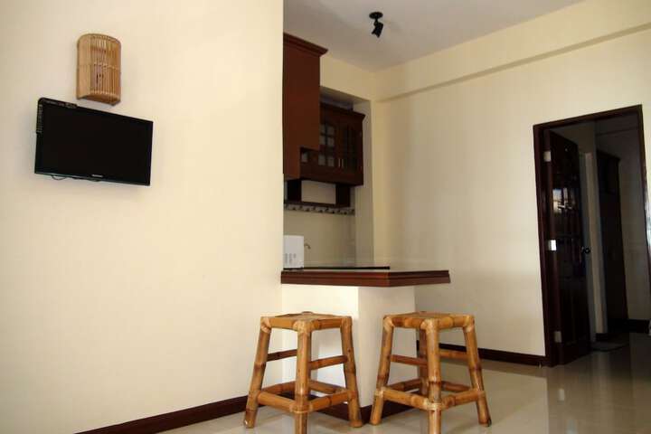 Room 14 of 76