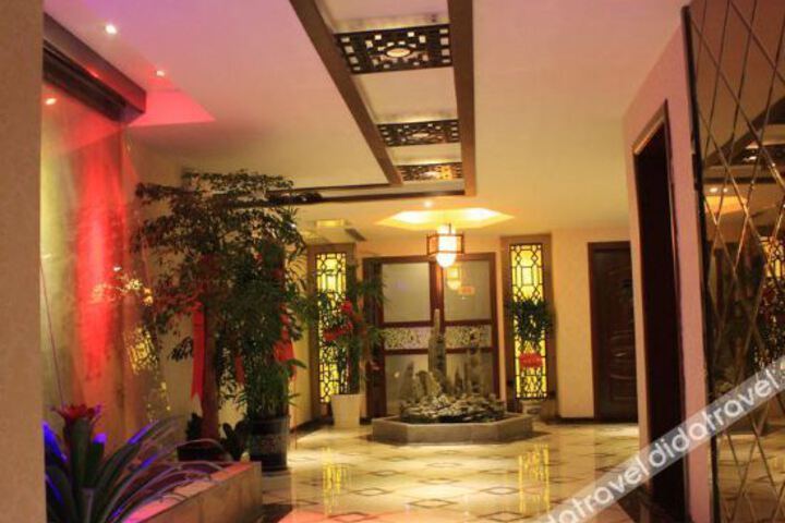 Hotel Interior 6 of 9