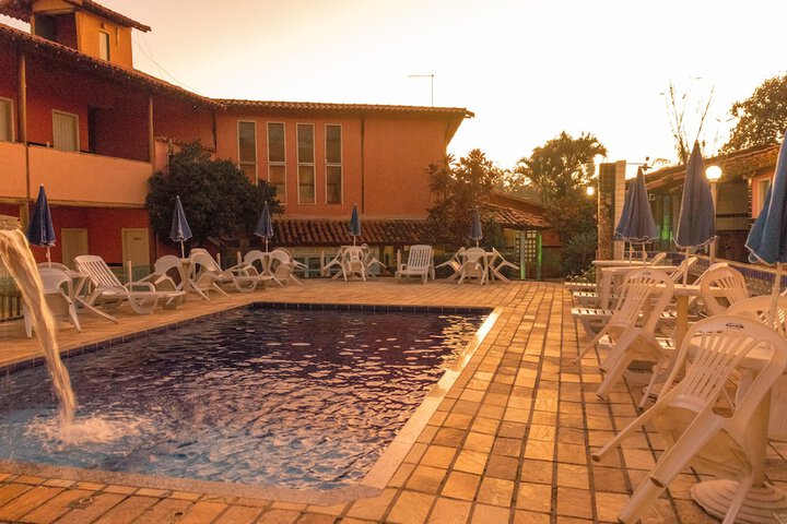 Pool 80 of 132