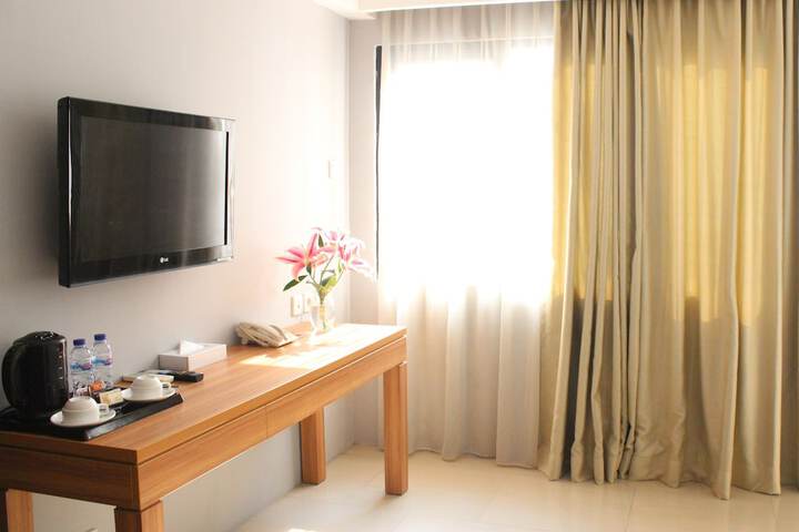 Room 18 of 38