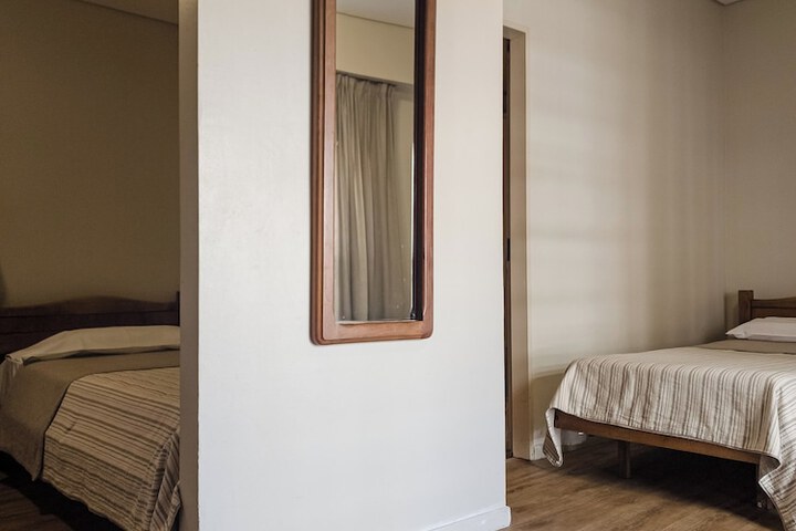 Room 29 of 64