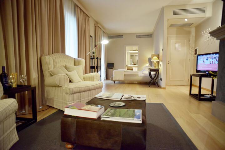 Room 91 of 216