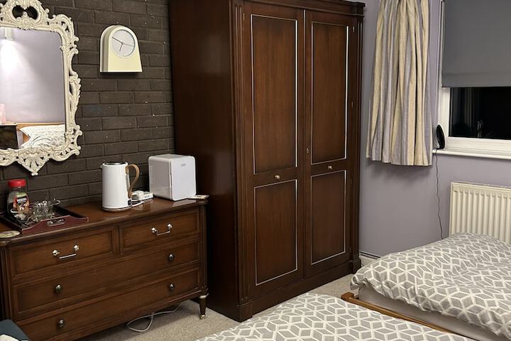 Room 7 of 31