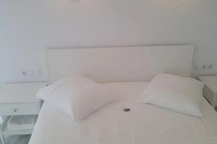 Pure Wellness Sea View Beluga & Dolphin Luxury Hotel Apartments