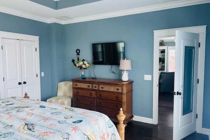 Room 22 of 76